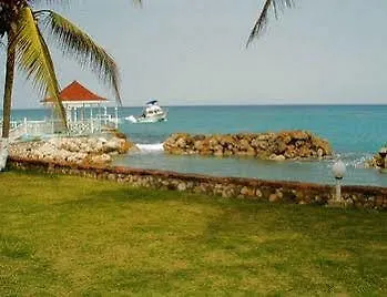 Idyllic Beachfront Condo Ocho Rios 0*,  Jamaica